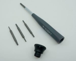 Husky torx screwdriver for working on computers laptops and servers