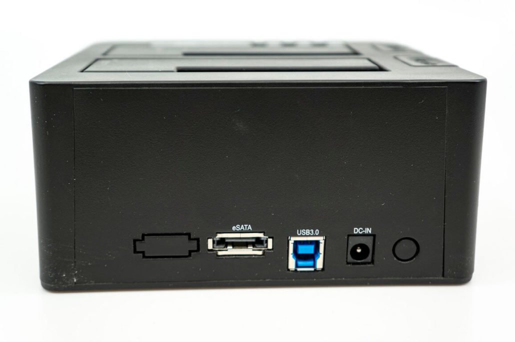 startech usb sata drive dock rear showing usb 3.0 and esata connections